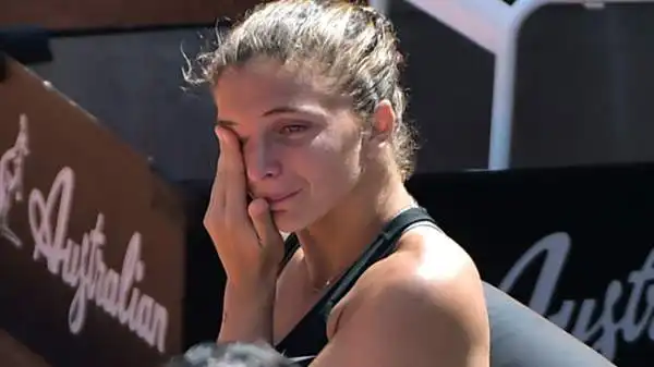 Errani in lacrime dopo la sconfitta contro la Williams.