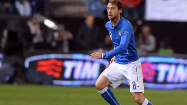 Marchisio 7. Sblocca il risultato con un inserimento vincente dopo appena nove minuti. Nella ripresa accusa un problema allo stomaco e viene sostituito.