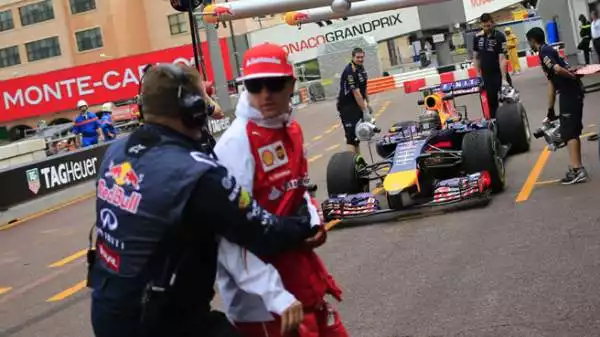 Disavventura per Kimi Raikkonen a Montecarlo. Il pilota della Ferrari ha rischiato di finire investito dalla Red Bull del suo rivale, Sebastian Vettel.