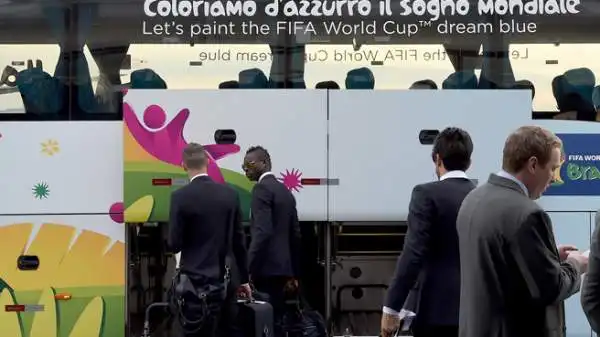 La squadra è infatti salita immediatamente su un pullman e si è subito diretta verso Mangaratiba, a circa 100 km dalla città, dove ha sede il Portobello Resort, "Casa Azzurri".