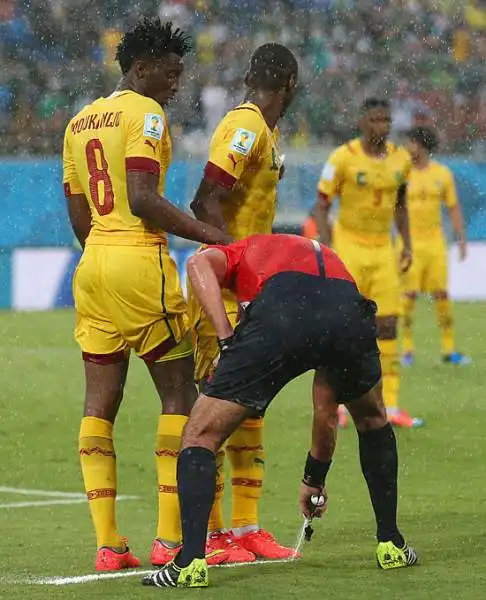 Messico-Camerun 1-0. Sotto la pioggia di Natal sorride il Messico che ha la meglio su un Camerun poco incisivo grazie ad un gol di Perlata.