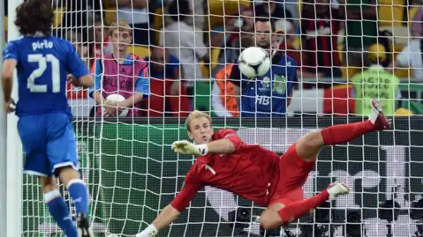 Italia-Inghilterra 0-0 4-2 dcr (2012). Nonostante il dominio per 120', agli Azzurri servirono i rigori per accedere alla semifinale degli Europei. Da antologia il cucchiaio di Pirlo.