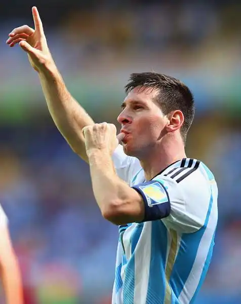 L'Argentina batte l'Iran grazie ad una rete di Leo Messi all'ultimo respiro, grande partita dell'Iran che ha messo i grande difficoltà i sudamericani.
