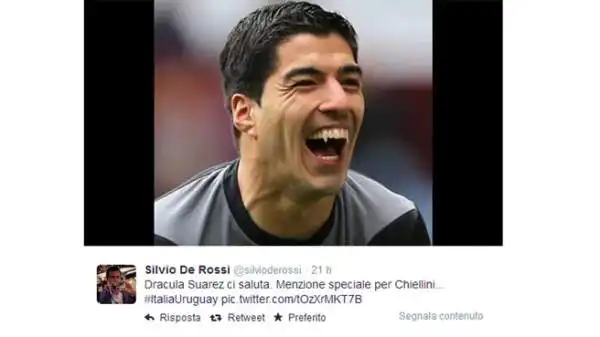 L'attaccante dell'Uruguay, non visto dall'arbitro, ha addentato Chiellini in piena partita. E i social network si sono subito scatenati, dandogli del vampiro, dello squalo o mettendogli la museruola.