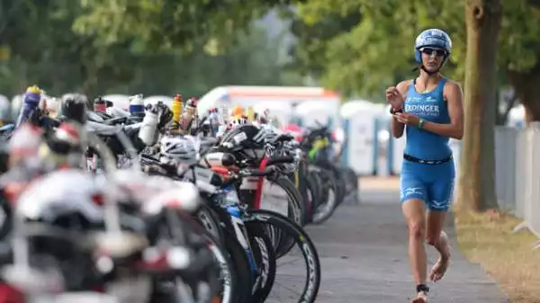 La città tedesca di Francoforte ha ospitato il campionato europeo di Ironman, massacrante prova di triathlon.