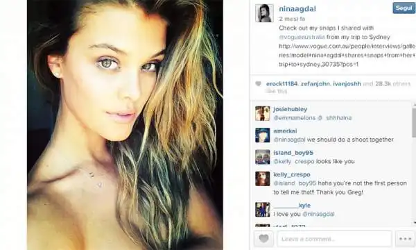 Scelta per il terzo anno di fila per 'Sports Illustrated Swimsuit Issue', dedicato ai più esclusivi costumi da bagno d'alta moda, la danese classe 1992 è attivissima sui social. E i fan apprezzano.