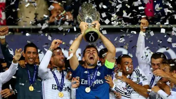 Primo trofeo stagionale per le merengues, che alzano al cielo la Supercoppa Europa grazie al solito Cristiano Ronaldo.