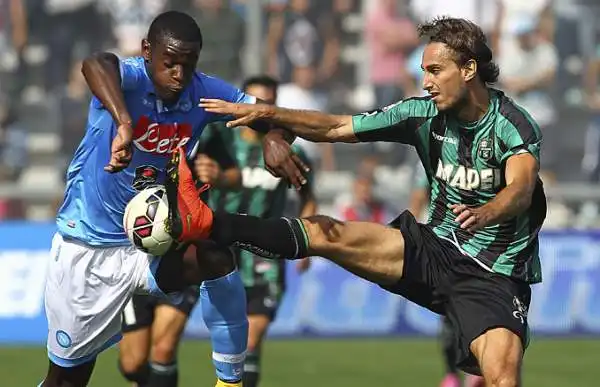 A Sassuolo il Napoli trova alla vittoria dopo quasi un mese e con questi 3 punti torna a respirare in classifica; decide la partita un gol di Callejon.