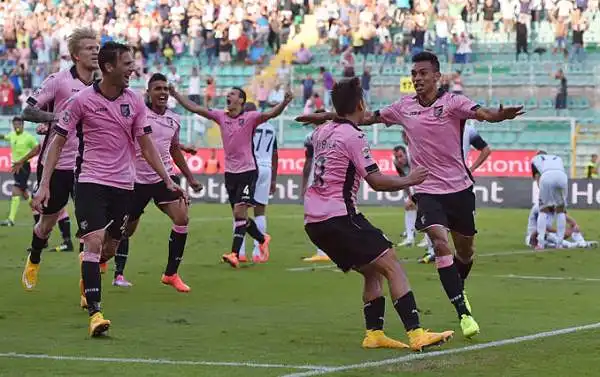 Rosanero in vantaggio nel primo tempo con Dybala, nel secondo tempo il Cesena pareggia con Rodriguez su calcio di rigore. Nel rocambolesco finale Gonzalez trova al 91' il gol la vittoria.