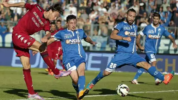 Empoli-Cagliari 0-4. Rui 5. Imbarazzante il modo in cui viene saltato in pochi metri da Ekdal in occasione del 4-0.