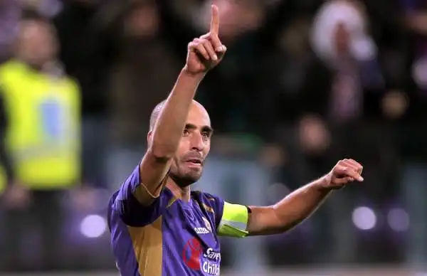 Fiorentina-Udinese 3-0. Borja Valero 7. Un assist sontuoso di tacco, un gol personale con un colpo da biliardo. Dopo le difficoltà di fine estate si sta riprendendo la Viola.