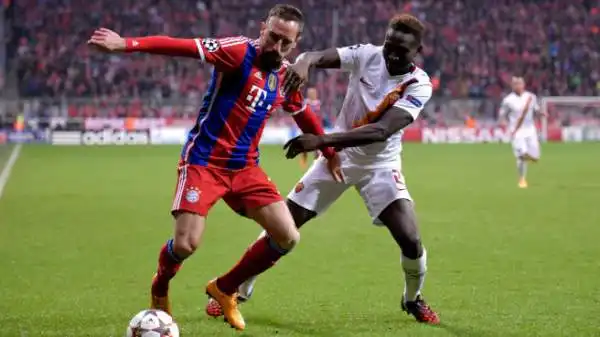 Bayern Monaco-Roma 2-0. Ribery 7,5. Fa praticamente quello che vuole, complici le marcature non troppo ferree su di lui. Quando parte in velocità fa paura.