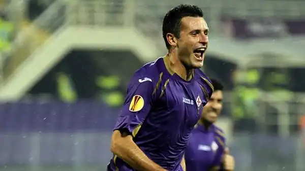 Fiorentina-Paok 1-1. Pasqual 7. Sembra il finale di un bel libro. La bandiera che fu esclusa dalla lista Champions e che quest'anno non era più titolare segna il gol qualificazione con una prodezza.