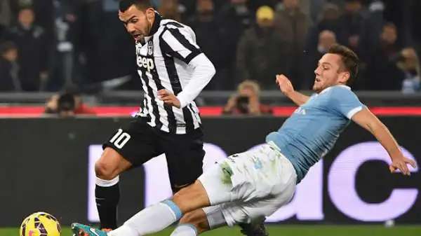 Lazio-Juventus 0-3. Tevez 7. Regala a Pogba l'assist dell'1-0 e chiude i conti nella ripresa col nono centro stagionale.