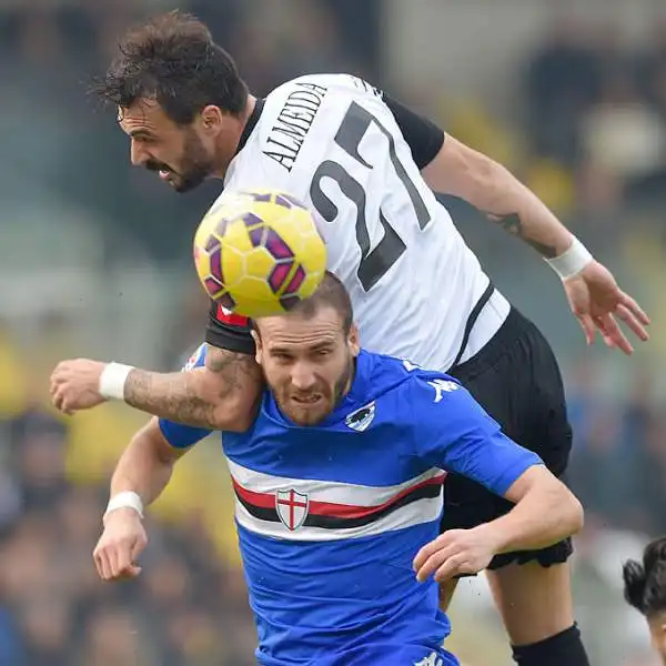 Partita molto intensa in quel del Manuzzi con le due squadre che si dividono la posta in palio. Fa tutto il Cesena che va in vantaggio con Lucchini e regala il pareggio con un'autorete di Nica.