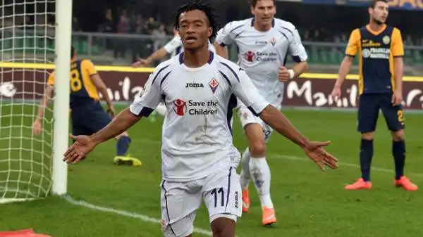 Verona-Fiorentina 1-2. Cuadrado 6,5. Nel primo tempo fatica all'inverosimile, ma poi trova un gol fondamentale per la causa dei gigliati.