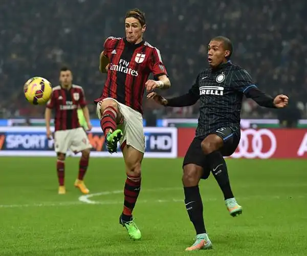 A San Siro finisce in parità un derby combattuto ed equilibrato. Il ritorno sulla panchina dell'Inter termina così con un 1-1 con le reti di Menez nel primo tempo e Obi nella ripresa.