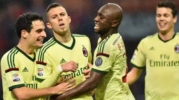 Milan-Udinese 2-0. Menez 7,5. Dà ragione a Galliani che aveva parlato di lui come di un "vero nueve". Gelido dal dischetto, la sua serpentina sul raddoppio è irresistibile.