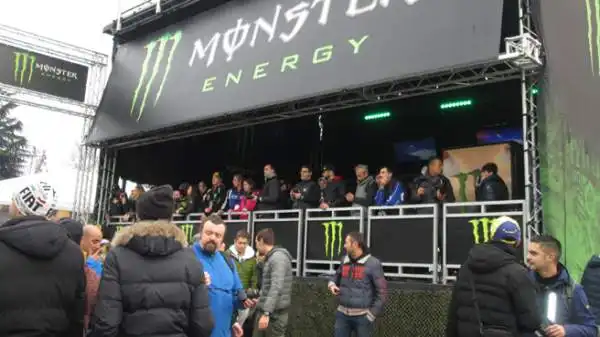 Grande spettacolo al Monza Rally Show 2014, con Valentino Rossi ma anche Robert Kubica e Ken Block.