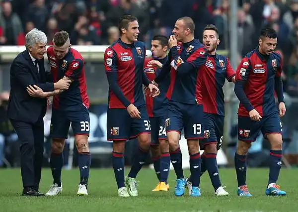 Il Genoa con una ottima prestazione batte un Milan deludente, incapace di creare occasioni da gol in tutto il secondo tempo. Il Genoa si conferma al terzo posto e ora può sognare la Champions.