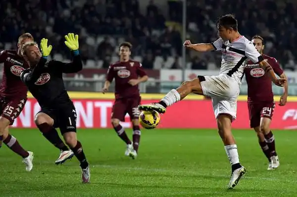 Bella partita all'Olimpico con il Palermo che va avanti due volte con Rigoni e Dybala e con i granata che rispondo due volte: prima con il primo gol in A di Martinez e poi con capitan Glik.