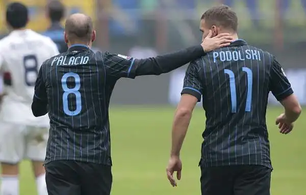 I nerazzurri vincono per 3-1. In gol Palacio, Icardi e Vidic, Izzo per gli ospiti. Bene Podolski, niente esordio per il neoacquisto Shaqiri .