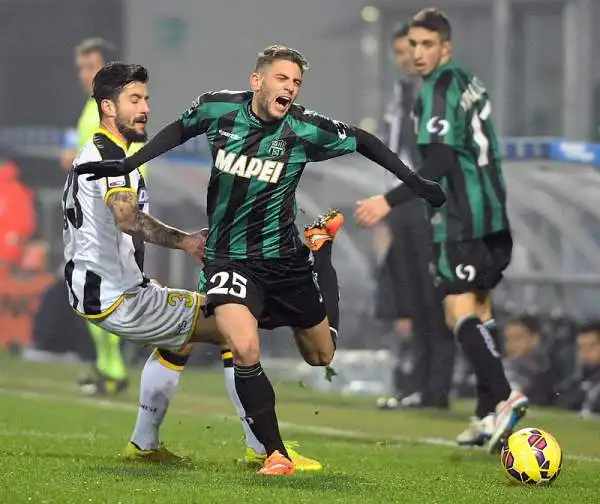 Pareggio al Mapei Stadium, con le reti di Zaza e Thereau. A un primo tempo equilibrato segue una ripresa a marca neroverde, ma la porta di Karnezis è sigillata e il risultato non cambia.