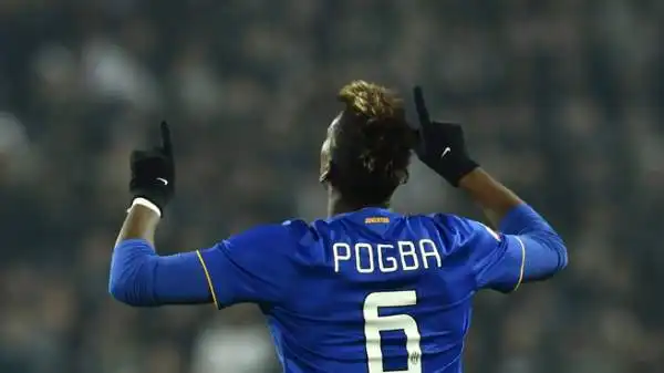 Pogba 8. Gioca a un livello superiore, il gol del 4-1 è solo il punto esclamativo a una prestazione super. Dribbling, cambi di gioco: tutto è elevato al quadrato.