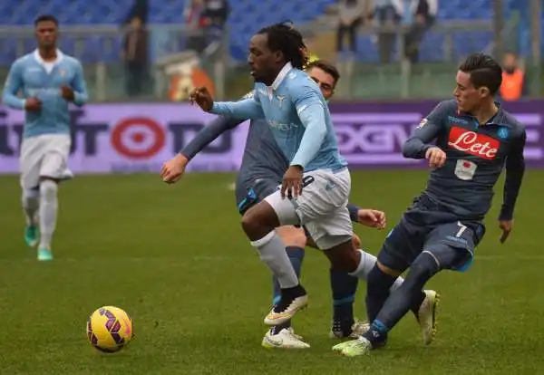 Higuain stende la Lazio. Basta un gol del "pipita" al Napoli per vincere a Roma e tornare al terzo posto.
