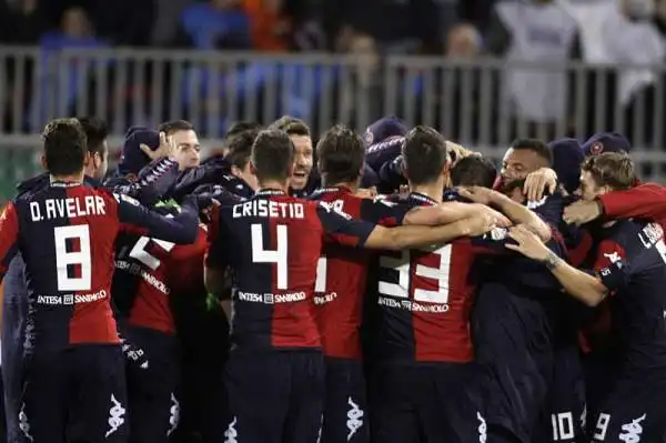 Il Cagliari di Zola vince la seconda partita consecutiva in casa. Acerbi ridà speranze al Sassuolo dopo la rete di Rossettini, ma poco dopo Cop sigla il 2-1 definitivo.