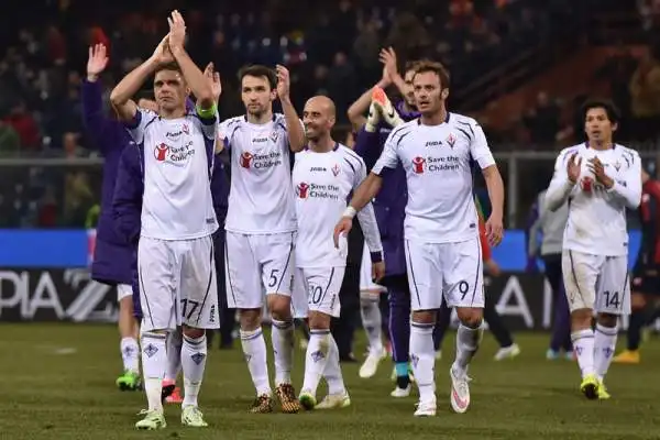 Rodriguez salva la Viola, 1-1 a Genova. Termina in parità l'anticipo di serie A tra Genoa e Fiorentina.