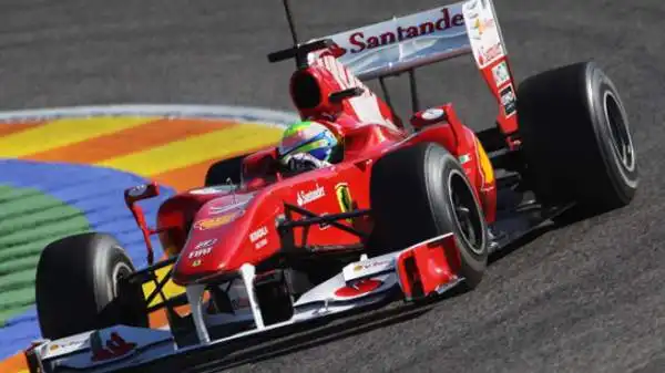 Nuova rivoluzione nel 2010, con l'arrivo di Alonso come compagno di Massa sulla Ferrari F10. Lo spagnolo perse il titolo all'ultima gara in favore di Vettel.