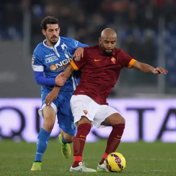 La Roma è sparita, 1-1 con l'Empoli. I giallorossi regalano un altro primo tempo: a Maccarone replica Maicon, altra frenata.