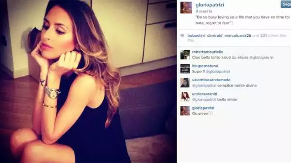 La splendida modella, uscita da una storia con l'allenatore della Juventus Massimiliano Allegri, ha festeggiato San Valentino scatenandosi sui social network.