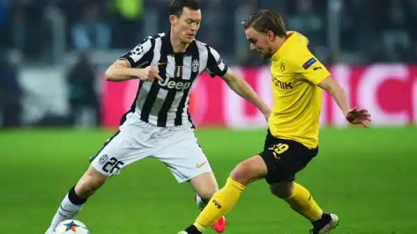 Juventus-Borussia 2-1. Lichtsteiner 5,5. Non si fa notare un granché, si ricordano sue partite decisamente migliori. La Juve spinge di più a sinistra.