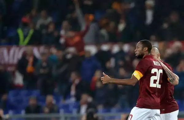 Cuore Roma, 1-1 con la Juve. Keita, dopo l'espulsione di Torosidis, risponde al gol di Tevez: i punti di distacco in classifica restano 9.