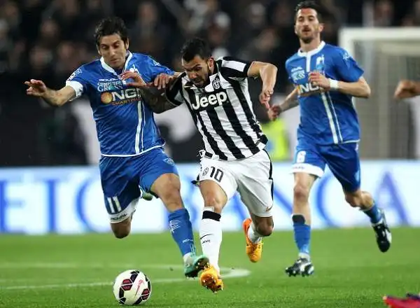 29° giornata: Juventus-Empoli 2-0. 43' Tevez, 94' Pereyra.
