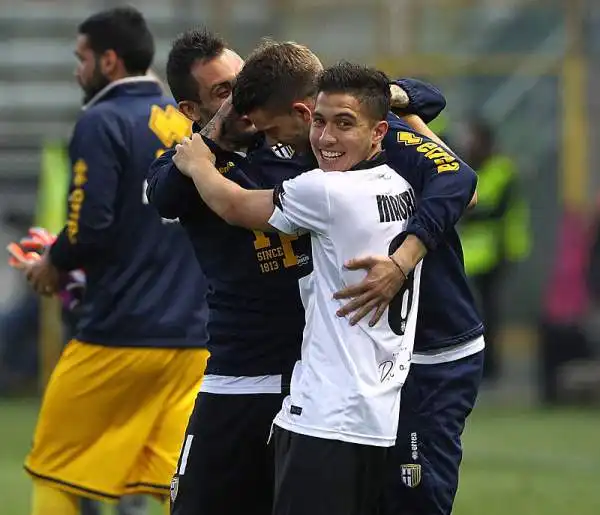 Impresa dei ducali che battono la Juventus per 1-0 con gol di Mauri al termine di una gara giocata fino all'ultima goccia di sangue.