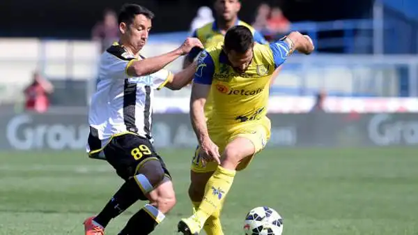 Chievo-Udinese 1-1. Pellissier 7. Grande finale di stagione per l'intramontabile bandiera gialloblù, che potrebbe guadagnarsi un altro anno di contratto.