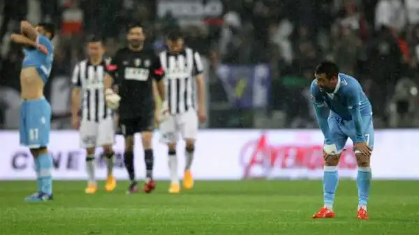 Juventus-Lazio 2-0. Felipe Anderson 5. Quando trova spazi è devastante, ma la Juve non gliene concede uno e lui viene sistematicamente chiuso.