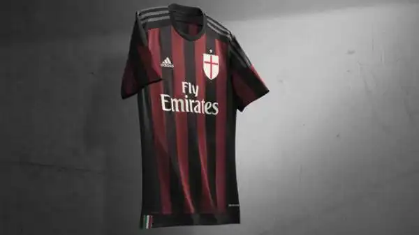 Le big di serie A hanno già presentato le casacche che indosseranno nella prossima stagione. Ecco quella del Milan.