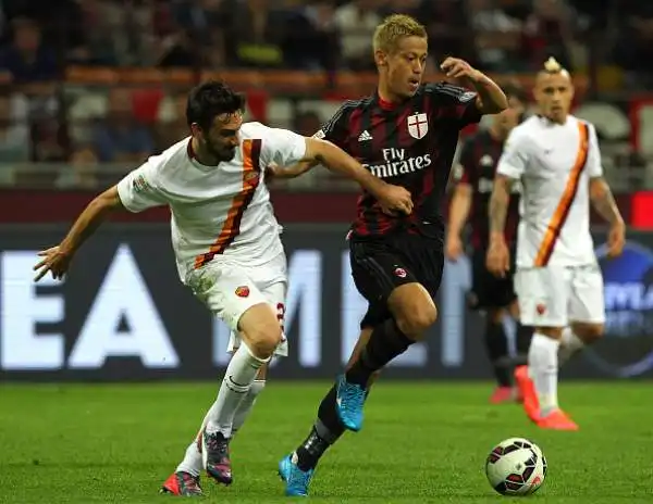 Destro stende la Roma. Il Milan vince 2-1 il secondo anticipo della trentacinquesima giornata.