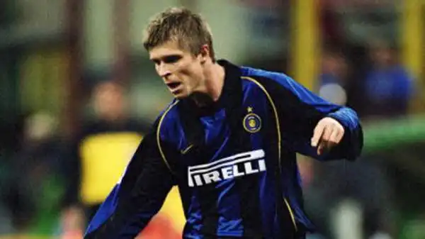 Vratislav Gresko. Uno dei peggiori giocatori della storia dell'Inter giocò da "protagonista al contrario" la sua ultima partita in nerazzurro: era il 5 maggio 2002...