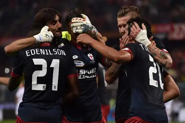 Goleada Genoa. Toro, addio Europa. Il Grifone vince 5-1 e si porta al settimo posto, a -1 dai cugini della Sampdoria e davanti all'Inter.