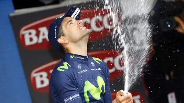 Intaxusti festeggia, lo svizzero Reichenbach (IAM Cycling) conquista il terzo gradino del podio.