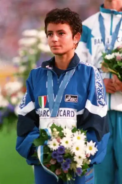 E morta Annarita Sidoti, la marciatrice siciliana campionessa europea e mondiale.  A soli 44 anni si è arresa a quel male che la tormentava già dal 2009.