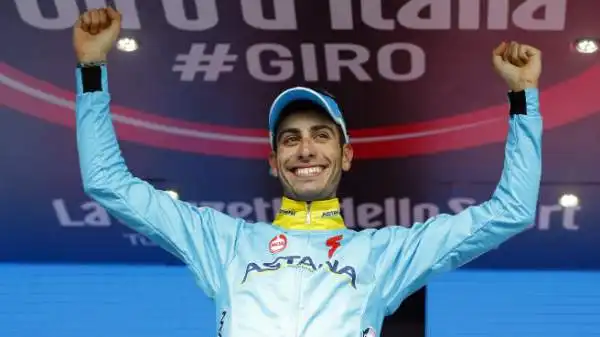 Dietro al ciclista dell'Astana hanno chiuso il canadese Ryder Hesjedal (Cannondale-Garmin) e il colombiano Rigoberto Uran (Etixx-QuickStep).