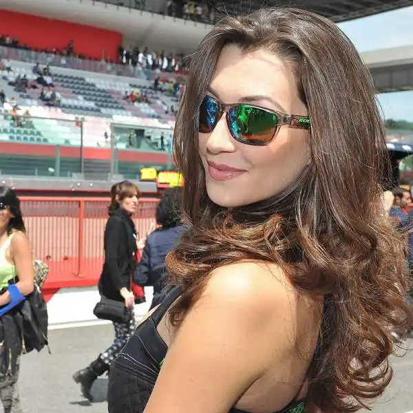 Anche in occasione del Gran Premio d'Italia le splendide grid girls hanno allietato i piloti sulla griglia di partenza e il numerosissimo pubblico accorso sul tracciato toscano.