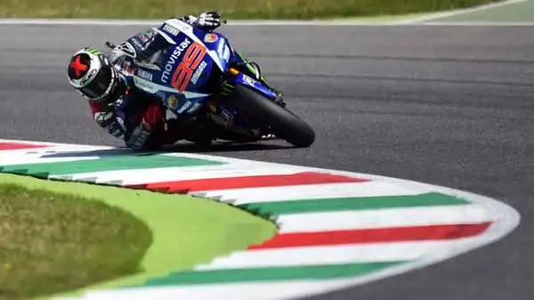 95 millesimi più indietro ha chiuso Jorge Lorenzo su Yamaha.