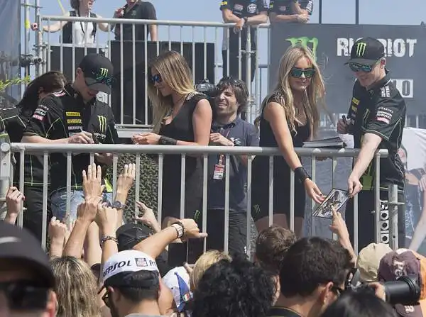 Alcune foto delle bellissime ragazze che hanno impreziosito il week end durante l'ultima tappa del mondiale MotoGP nel circuito catalano di Barcellona.